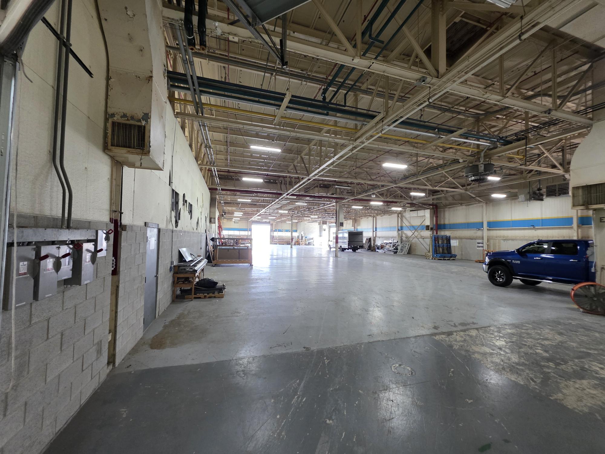 5500 Enterprise Boulevard photo 3